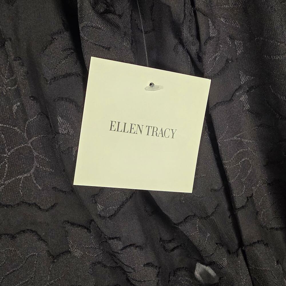 Ellen Tracy NWT Black Floral Jacquard Button‎ Front Blouse Women Medium - Picture 2 of 7
